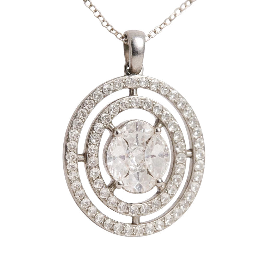 COLLAR DIJE OVAL DIAMANTES
