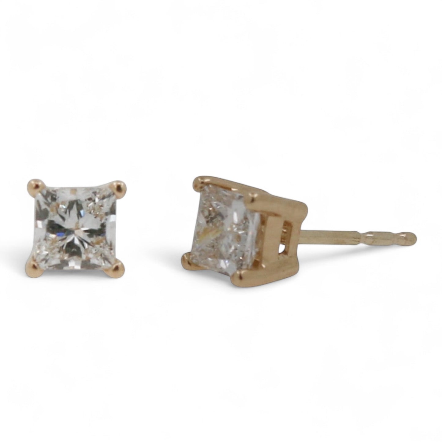 BROQUELES 1.00 CT PRINCESS LAB GROWN