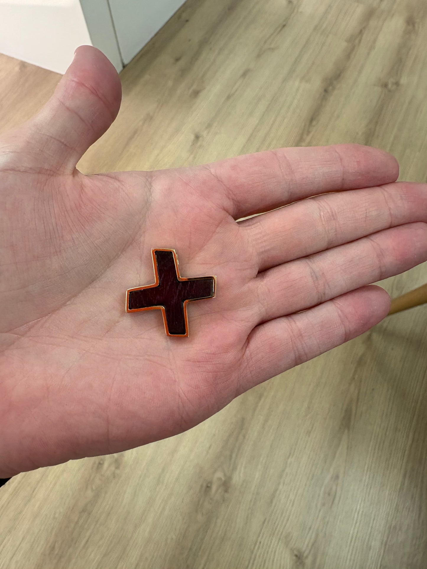 CRUZ MADERA ORO