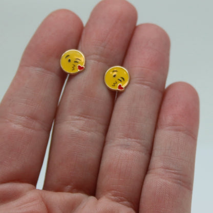 ARETES NIÑAS ESMALTE EMOJI