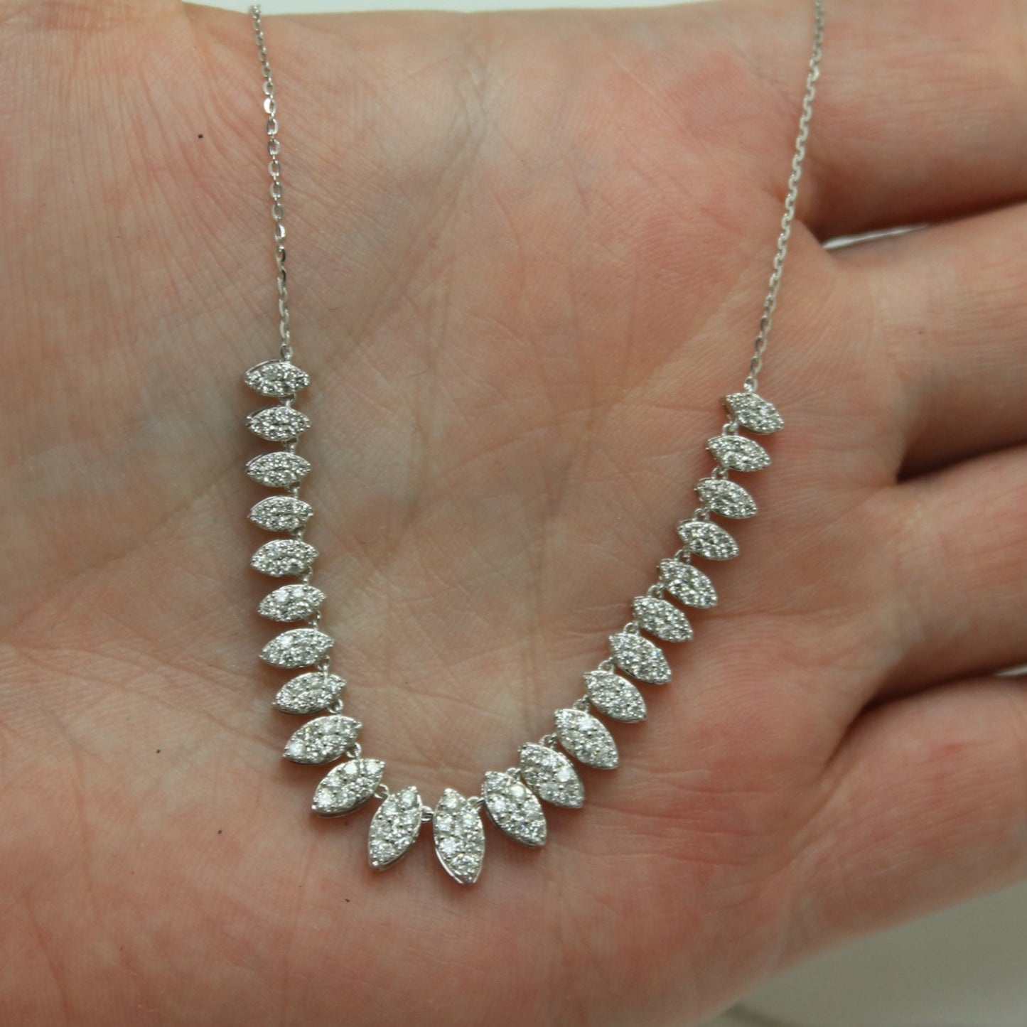 COLLAR MARQUIS DIAMANTES