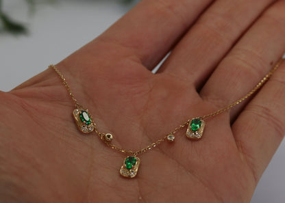 COLLAR RECTANGULOS TZAVORITA Y DIAMANTES