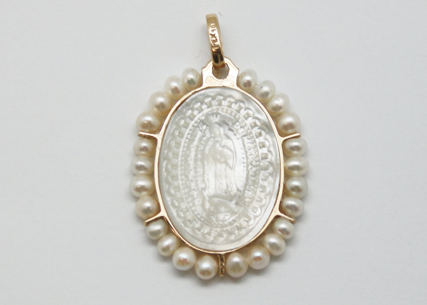 MEDALLA GUADALUPANA MADRE PERLA PERLITAS
