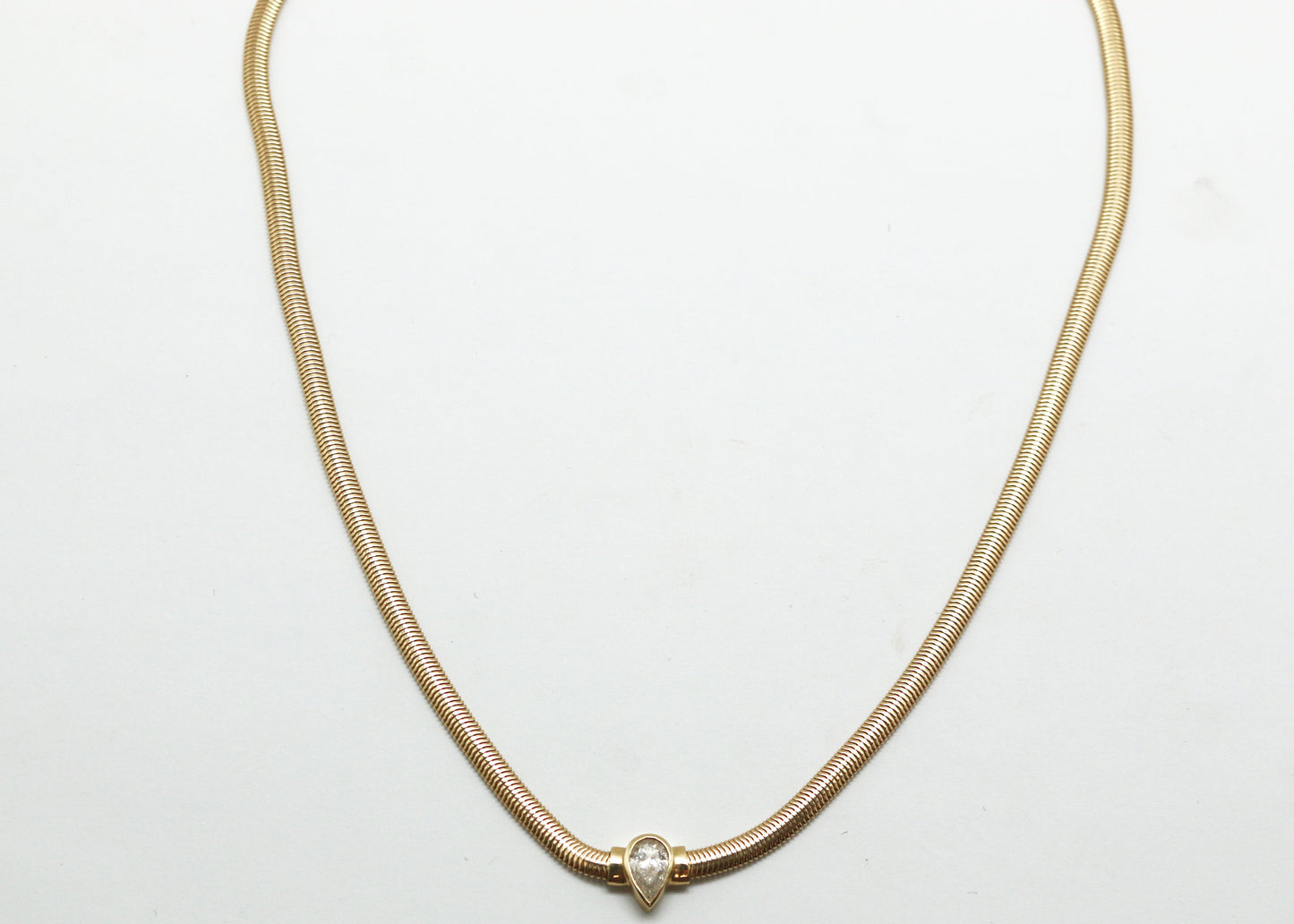 COLLAR SOLITARIO DIAMANTE