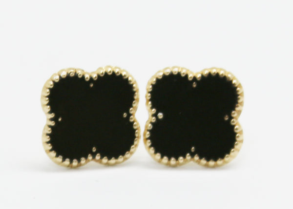 ARETES FLOR NEGROS