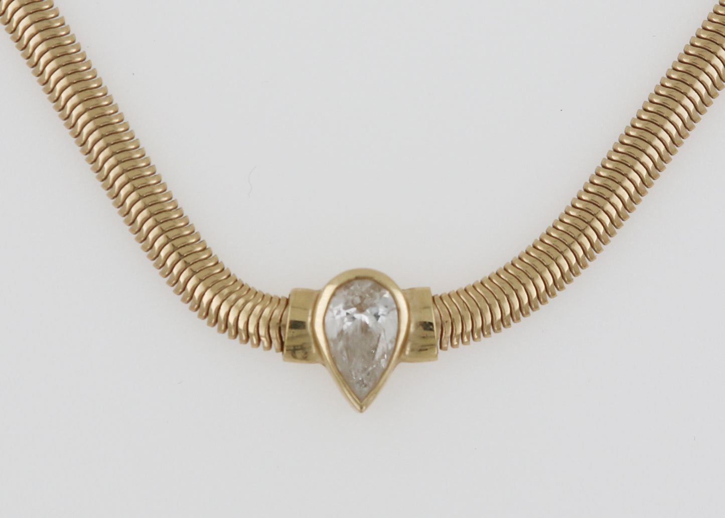 COLLAR SOLITARIO DIAMANTE