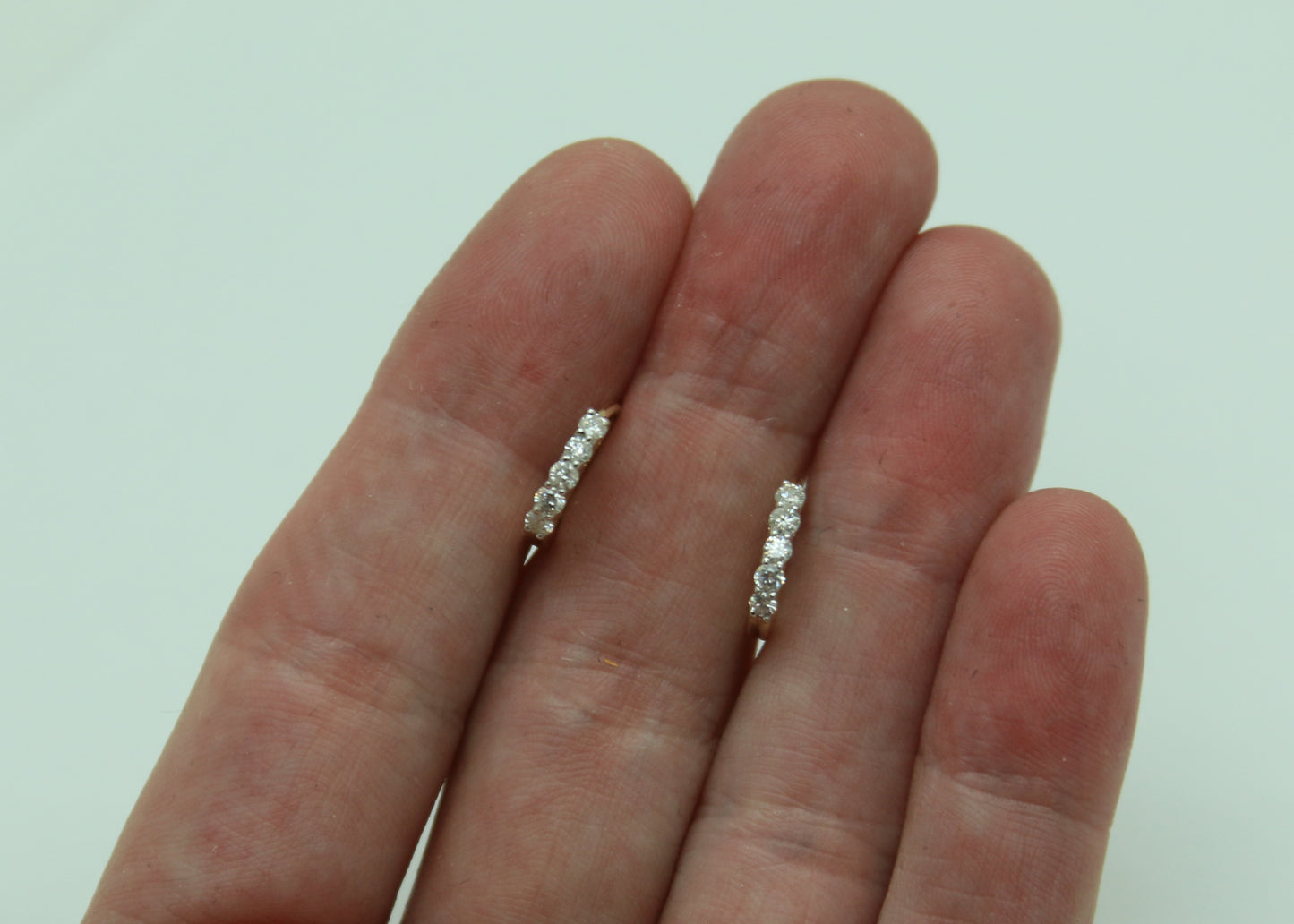 ARRACADAS DIAMANTE
