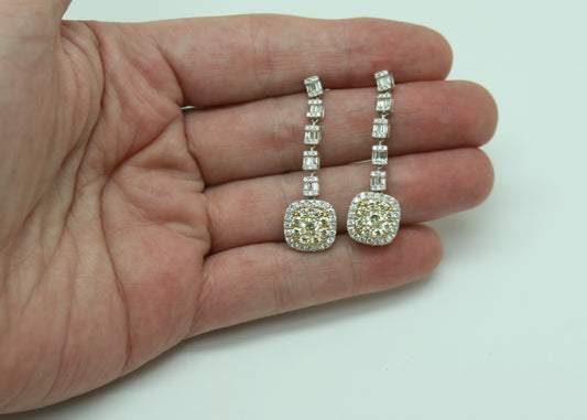 ARETES LARGOS DIAMANTES AMARILLOS