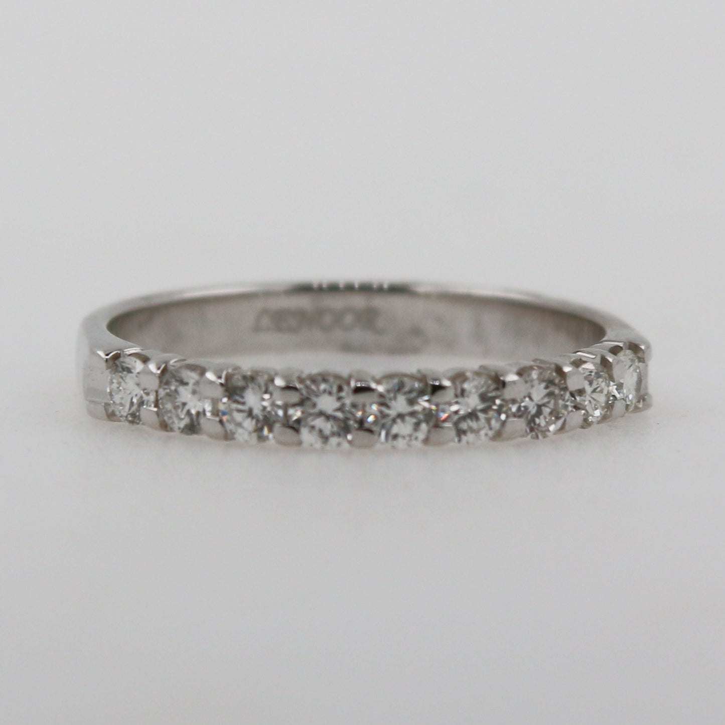 CHURUMBELA ORO BLANCO 0.50 CT