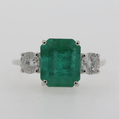ANILLO ESMERALDA DOS DIAMANTES