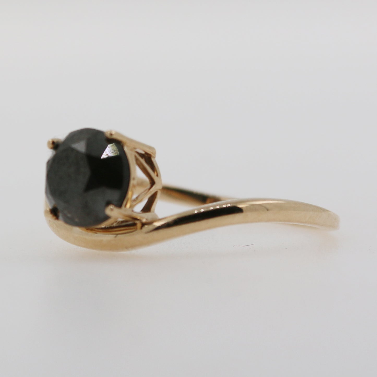 ANILLO WAVY DIAMANTE NEGRO