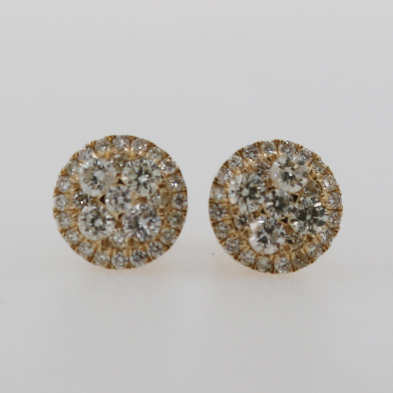 ARETES REDONODOS DIAMANTES