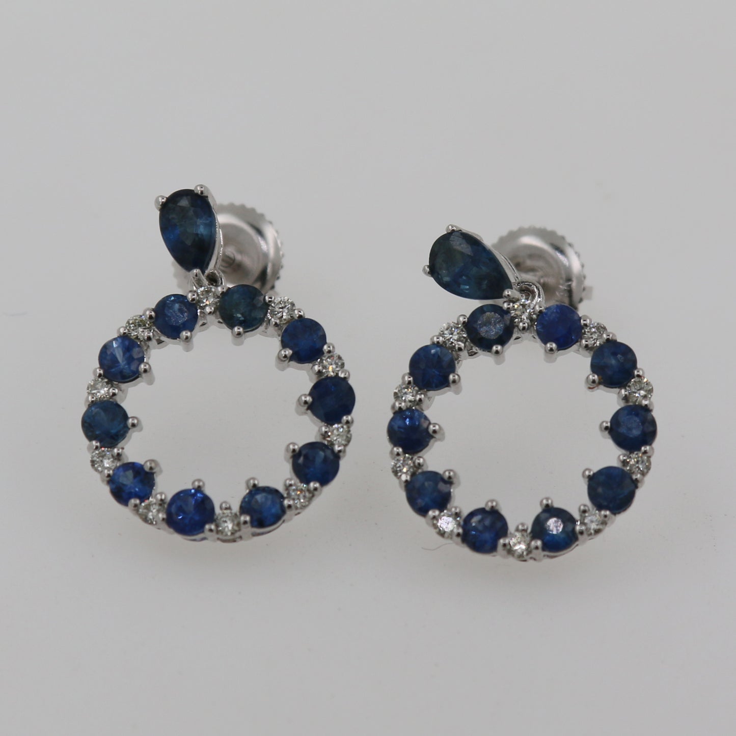 ARETES CIRCULO DOBLE ZAFIRO