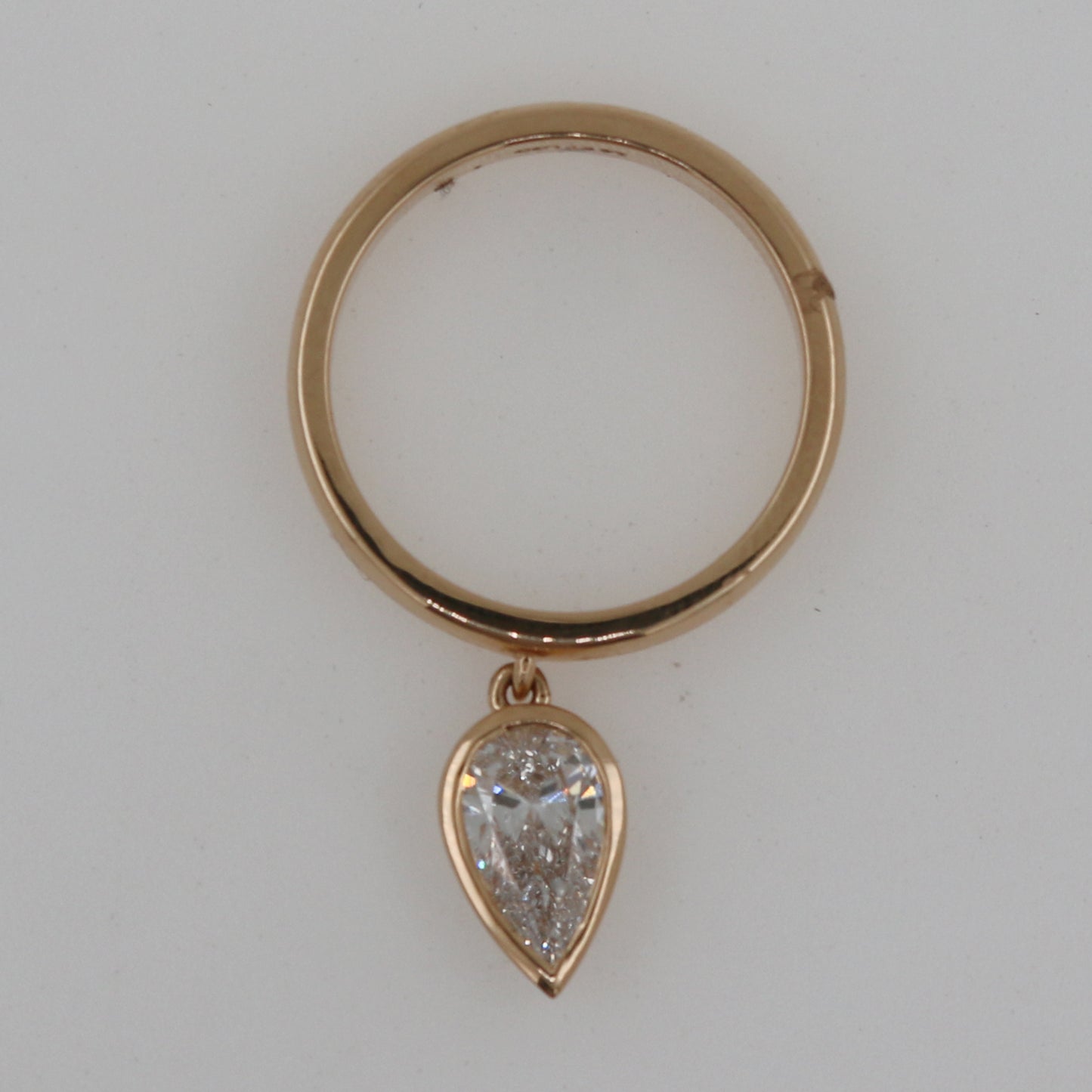 ANILLO GOTA COLGANTE ESMALTE LAB GROWN