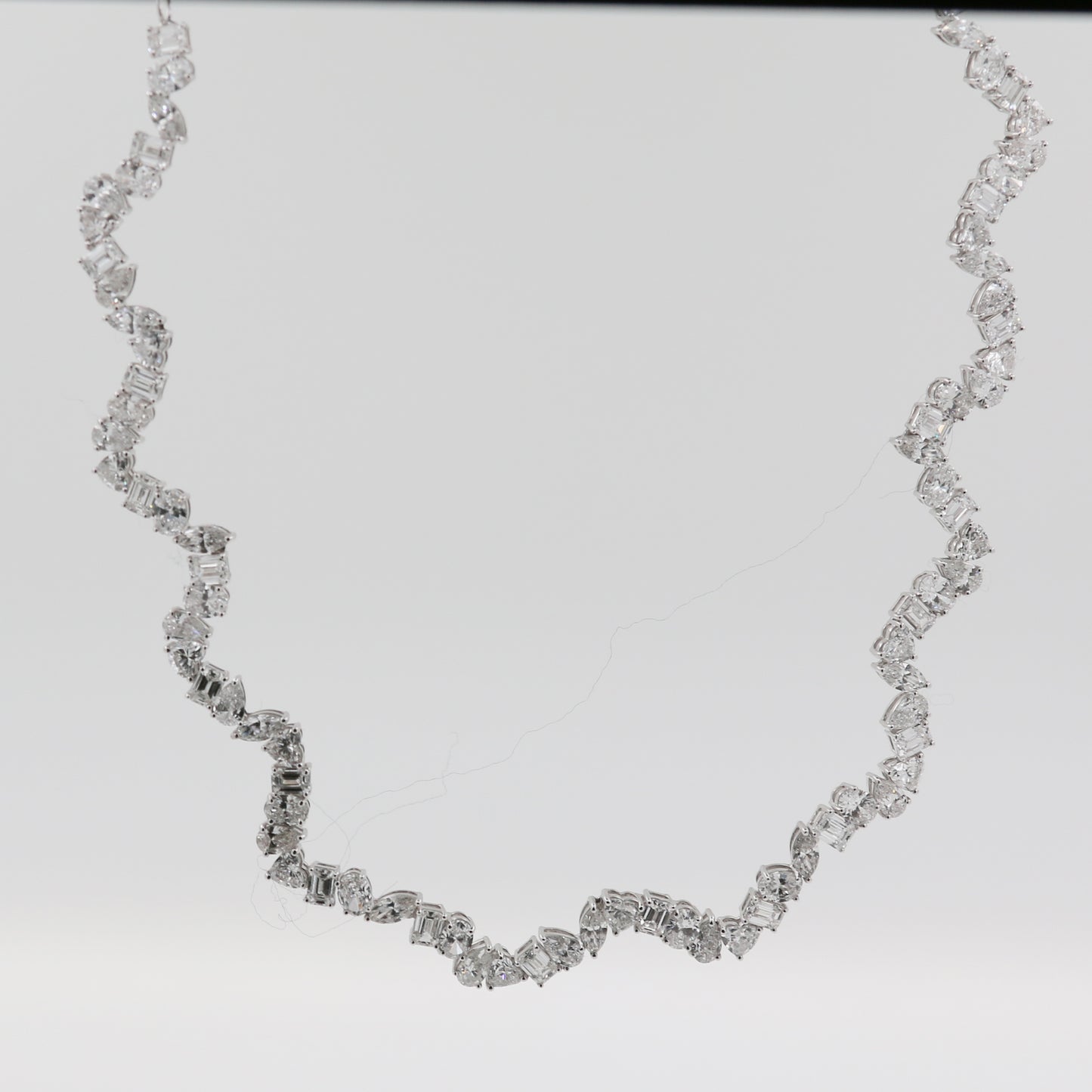 COLLAR WAVY PERA LAB GROWN