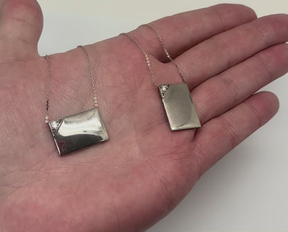 COLLAR PLACA GRABABLE