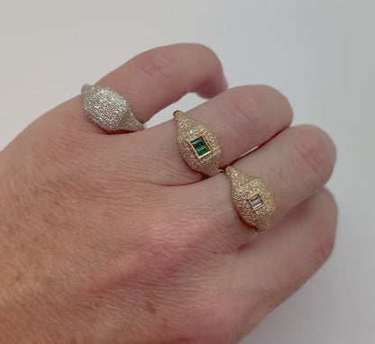 ANILLO SELLO ESMERALDA Y DIAMANTES