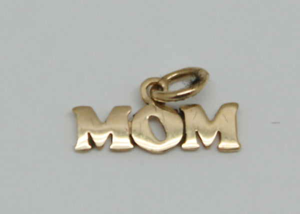 CHARM PARA PIERCING MOM